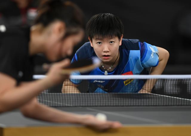 开云APP下载-孙颖莎三项位居世界第一 林诗栋本周排名飙升14位